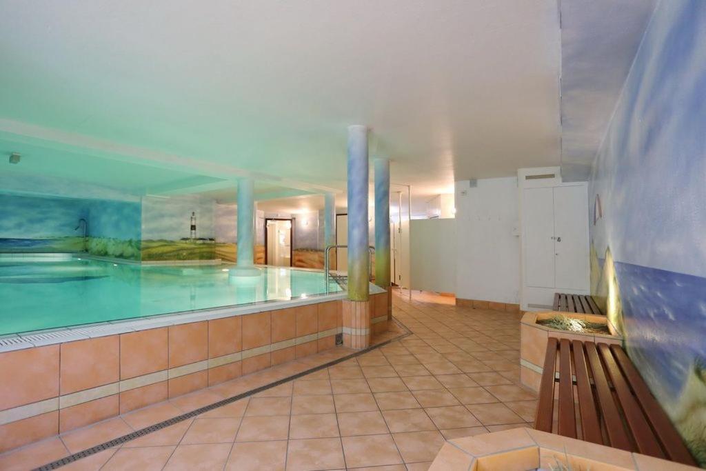 Olympia Haus 1, Whg 2 *